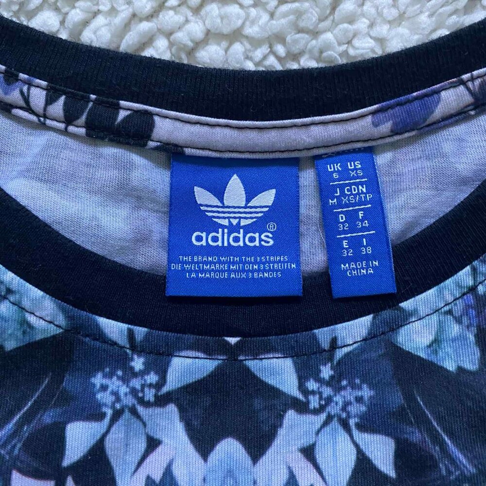 Adidas Tee - Picture 2 of 3